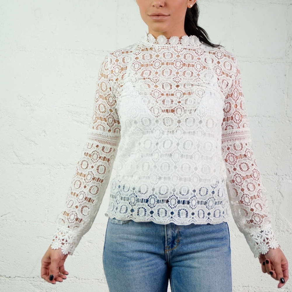 VENICE White Crochet LS Blouse - Picture 4 of 6